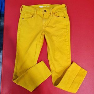 Old Navy Rockstar Mr Rock Summer Squash super skinny yellow Woman's size 0